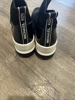 Michael KWomen’s Black Knit Slip-On Sock Sneakers